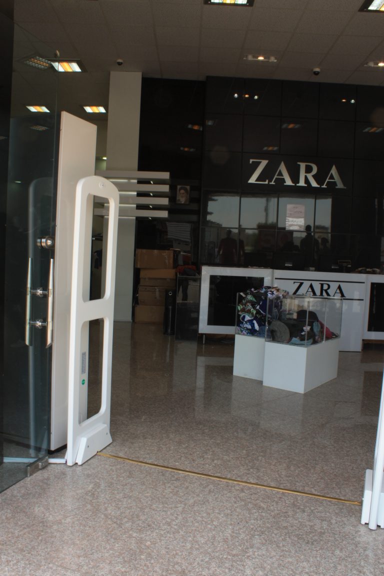 فروشگاه Zara